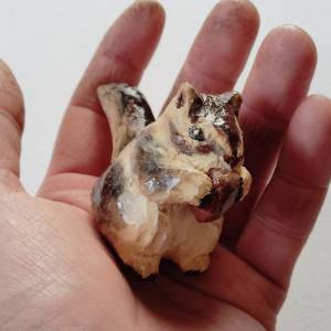 木彫りの動物（箸置き、ピアス、キーホルダー、置物等）