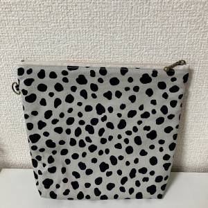 保冷ポーチ　大　アイスリングが入るサイズです