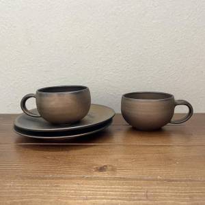 カップとお皿のセット(ゴールド)