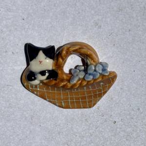 かごネコの箸置き(ブローチ可)
