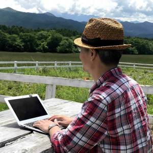 「辞める・辞めない」を超える　会社活用型・卒サラ戦略コンサル