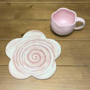 カップとお皿のセット(お花)