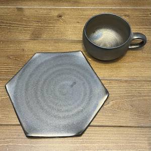 カップとお皿のセット(ゴールド)